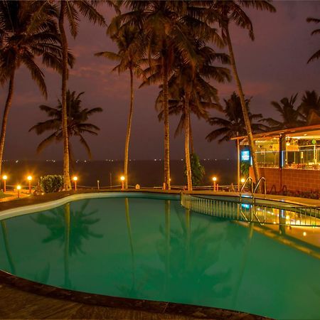 Krishnatheeram Ayur Holy Beach Resorts Varkala Ngoại thất bức ảnh