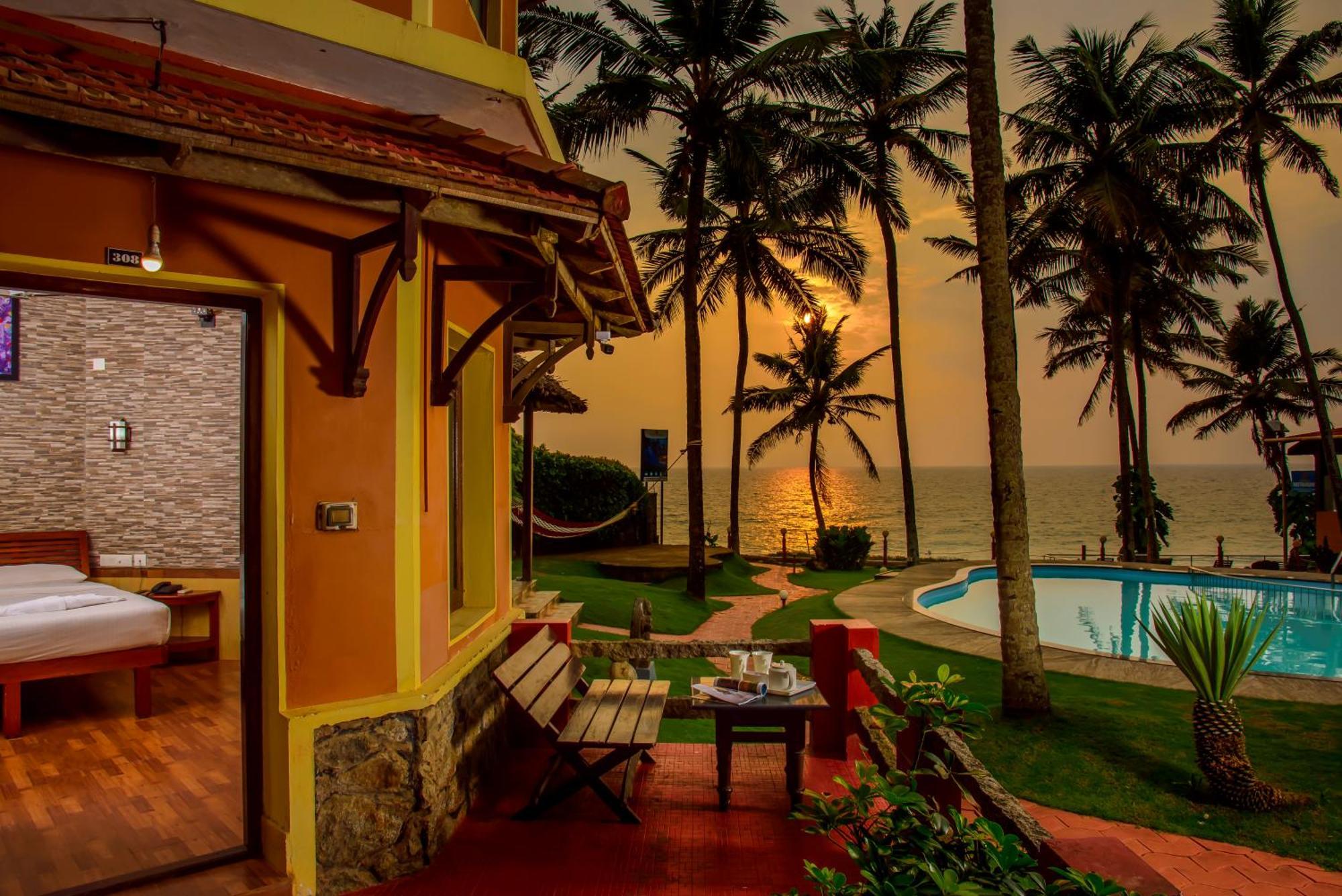 Krishnatheeram Ayur Holy Beach Resorts Varkala Ngoại thất bức ảnh