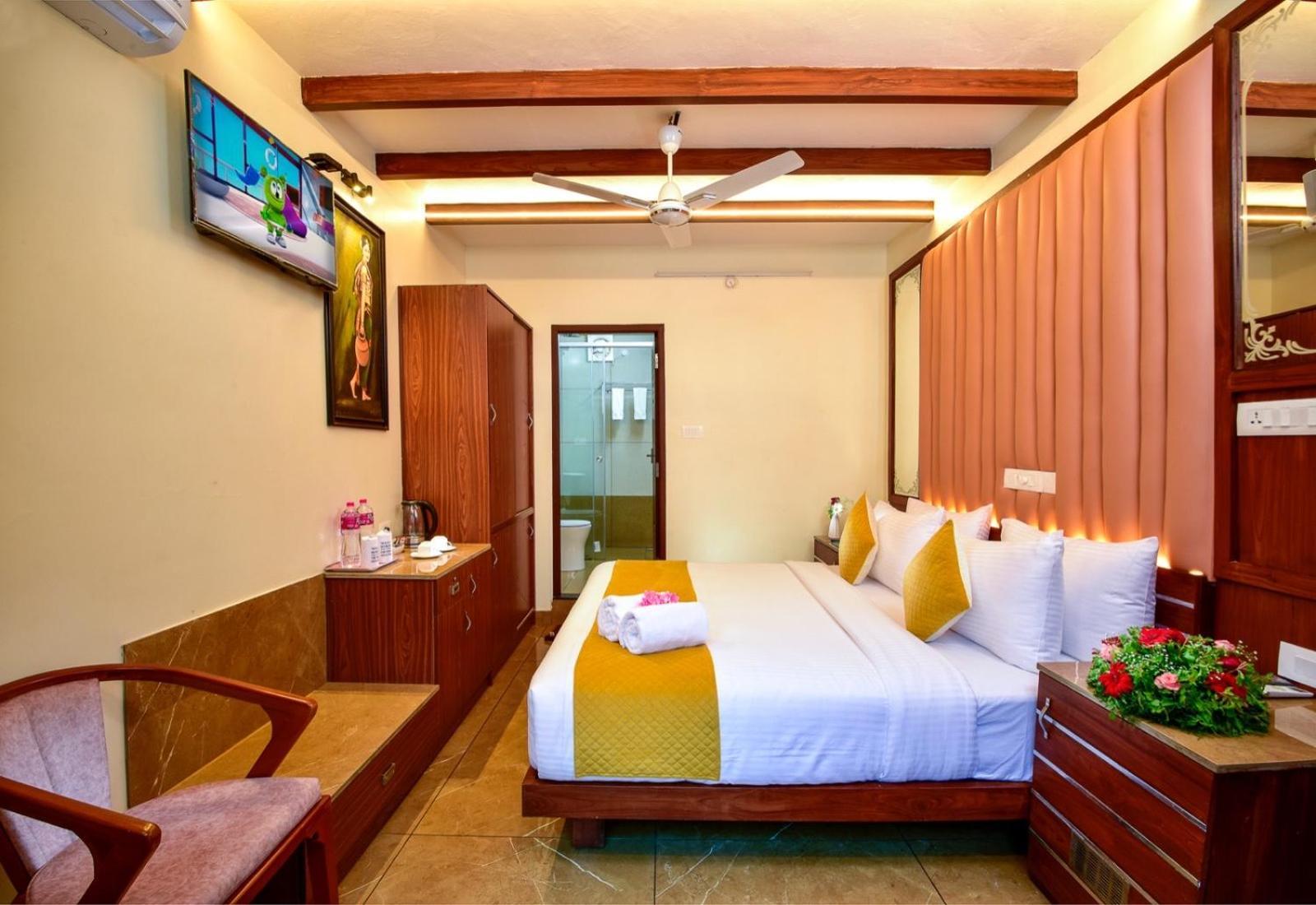 Krishnatheeram Ayur Holy Beach Resorts Varkala Ngoại thất bức ảnh