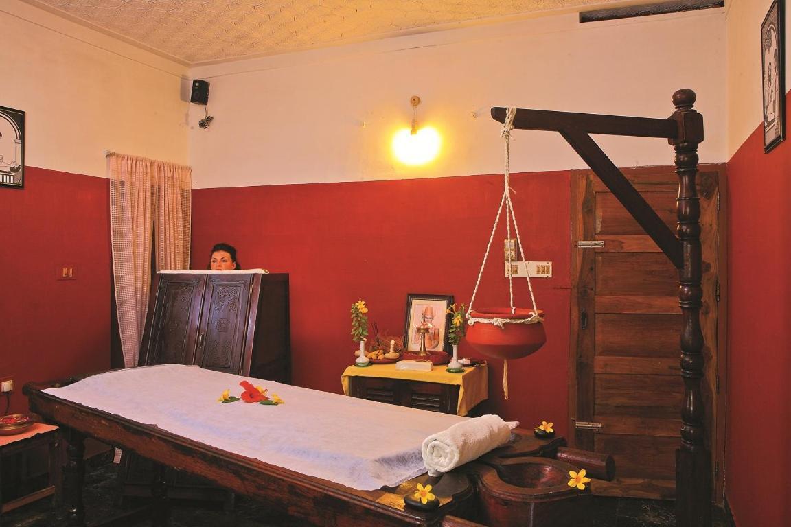 Krishnatheeram Ayur Holy Beach Resorts Varkala Ngoại thất bức ảnh