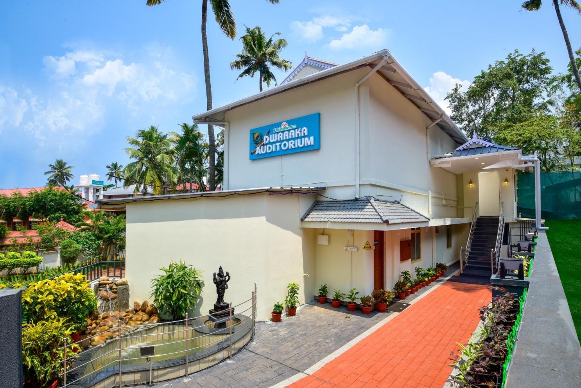 Krishnatheeram Ayur Holy Beach Resorts Varkala Ngoại thất bức ảnh